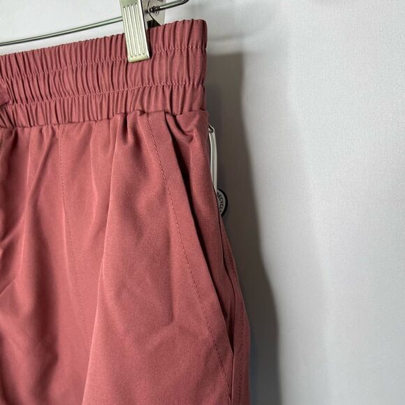 Mondetta Womens Dark Orchid Overlap Pocket Athletic Shorts S NWT - Picture 5 of 11